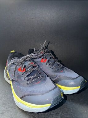 Hoka Challenger ATR 6 men’s 10.5 2E